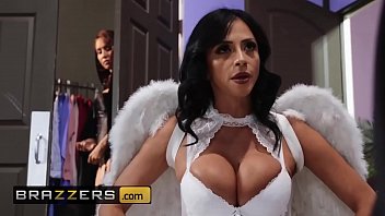 Hot And Mean – (Ariella Ferrera, Isis Love) – MILF Witches Part 1 – Brazzers