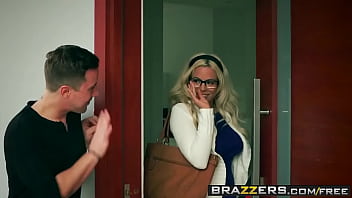 Brazzers – Big Butts Like It Big – (Luna Star, Jessy Jones) – Shes Not What He Expected – Trailer preview