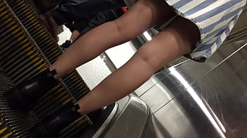 NYC Subway upskirt voyer Part 2