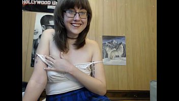 helena’s live webcam show at a friend’s house – happylilcamgirl.com